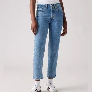 Levi’s Wedgie Straight